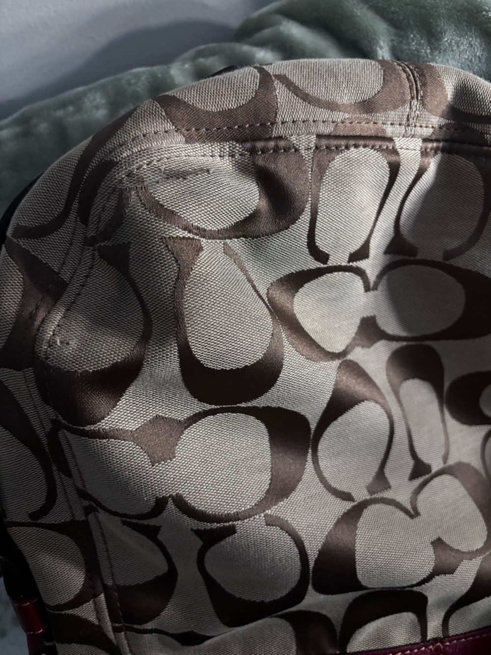 Coach Signature Canvas Shoulder Bag in Khaki and Red - Picture 7 of 8